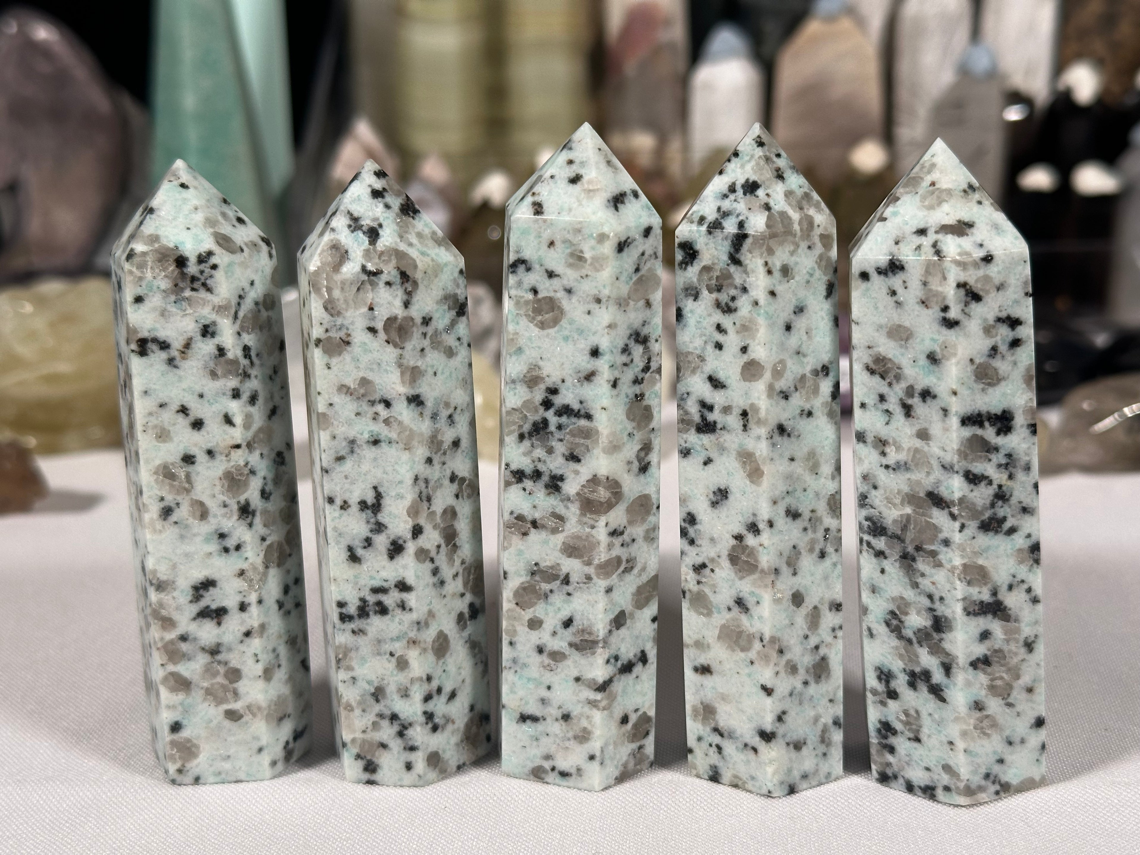 Kiwi Jasper Towers